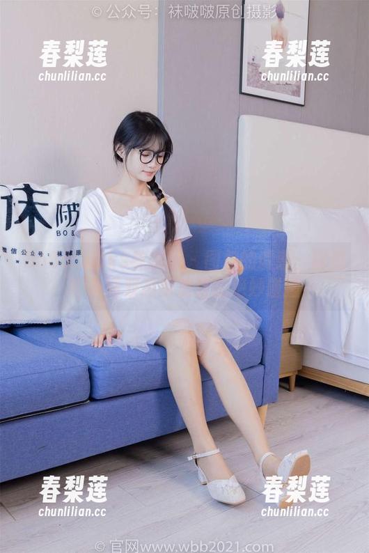 BoBoSocks袜啵啵 - 图包的诱惑：甜甜圈与两双高跟凉鞋的绝妙碰撞