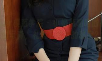 MFStar模范学院 – 小奶瓶呜呜的神奇定制写真，礼服下藏着的秘密？