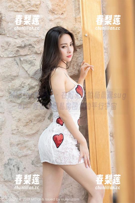 MiStar魅妍社 - 在阳光下的杨晨晨sugar：连衣裙和私房图集的平行宇宙