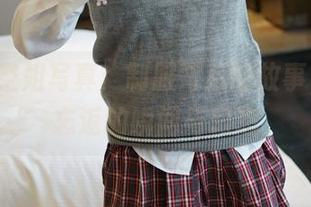 ROSI空姐写真：制服背后的故事，流连忘返的瞬间与幻想