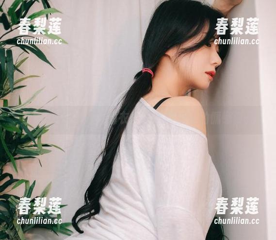 当Sia(시아)遇上睡衣：高清壁纸里的慵懒时光
