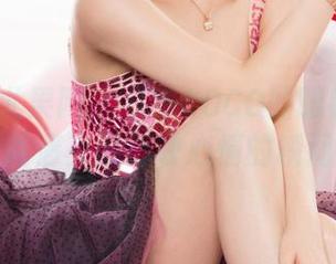 UGirls尤果网 – 从毛COCO的眼镜看世界：高清美图倒映心情的瞬间！