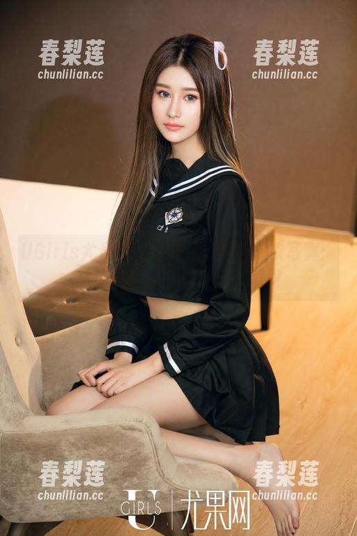 UGirls尤果网 - 一探温鈊怡的粽欲写真：图库里那些欲说还休的瞬间