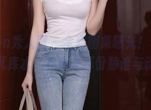 Xiuren秀人网 – 全套图集曝光！Sibyl的死库水，来感受那份静谧与诱惑