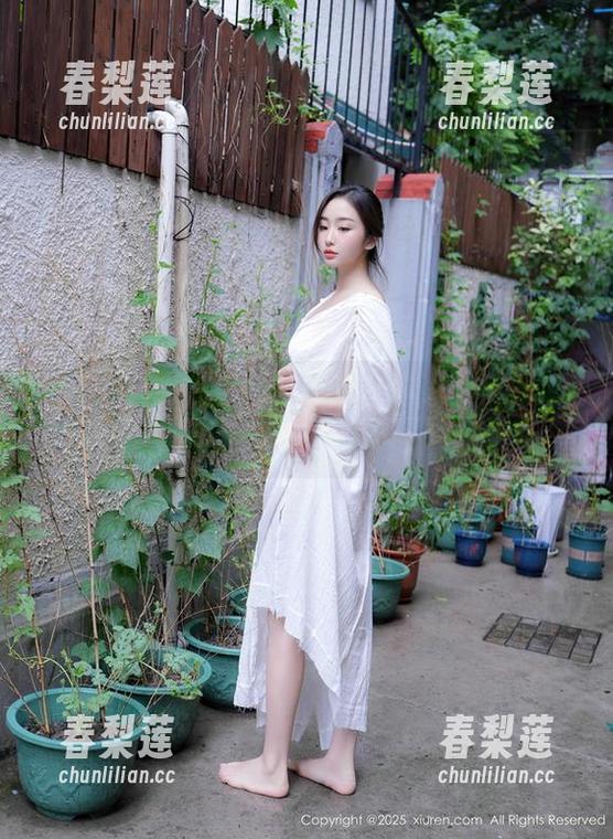 Xiuren秀人网 - 卓君Jeanes的连衣裙原图，简直是艺术品，下载收藏绝对不亏！