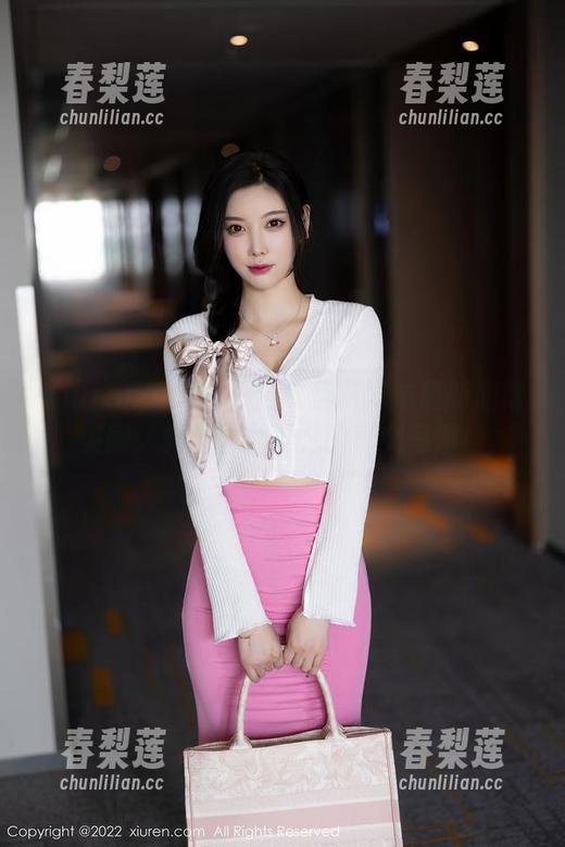 Xiuren秀人网 - 猫咪巨臀妹妹最新旗袍美图，真是仙女下凡的真实写照！