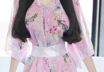 Xiuren秀人网 – 葛征净高184cm护士写真：无圣光的真实与美图的虚幻碰撞！