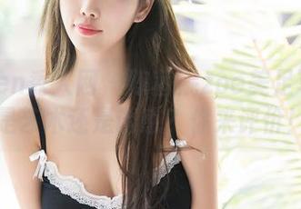 Xiuren秀人网 – 陈茜妮zoe美足写真：是艺术还是诱惑？你来评价！
