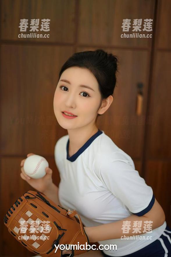 YouMi尤蜜荟 - 合法萝莉眼镜免费图册，来看看如何撩拨你的心弦