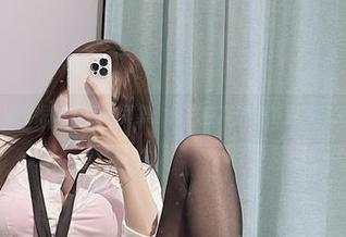 微密圈 – 兔宝妮to套装写真集：迷失在高清细节里的可爱和调皮！