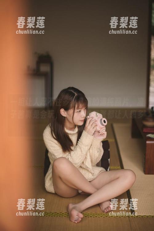 一组让人忍不住多看几遍的清纯照片，凛子酱真是会玩，合集里的每张都让人想多看一眼。