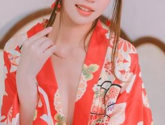 深夜独自一人：千反田鹿子的浴室COS图竟然这么撩？