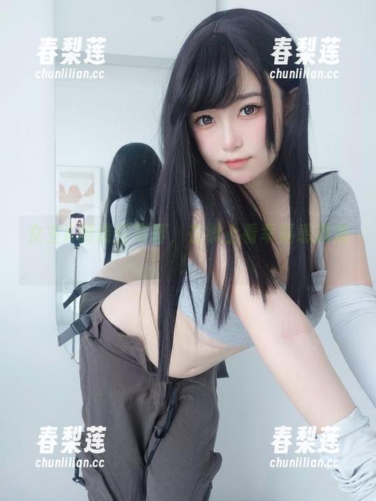 女主K的镂空写真，在线上看幸福感满满！