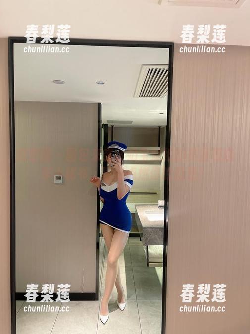 微密圈 - 图包来袭：奶宝妹纸的美图和随车小秘书，瞬间点燃你的幻想！