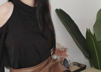 小众视觉 – 珂老师的修女在线美图，仿佛在说：“天使我也会！”