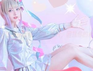 尤猫醒醒ovo的甜心探秘：精选图片，困扰你的心跳是什么？