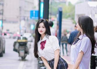 尤蜜荟 – 全套心妍小公主网袜写真，谁能抗拒这样的魅力？