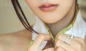 推女郎 – 土豆姐的体操服合集，原图带你感受不一样的青春气息，哎，真想回到那个简单的年纪。