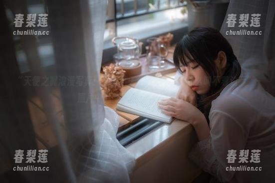 “天使之翼浪漫写真：无颜小天使wy教会我什么叫不着边际”–照片中的梦游和现实有点模糊？