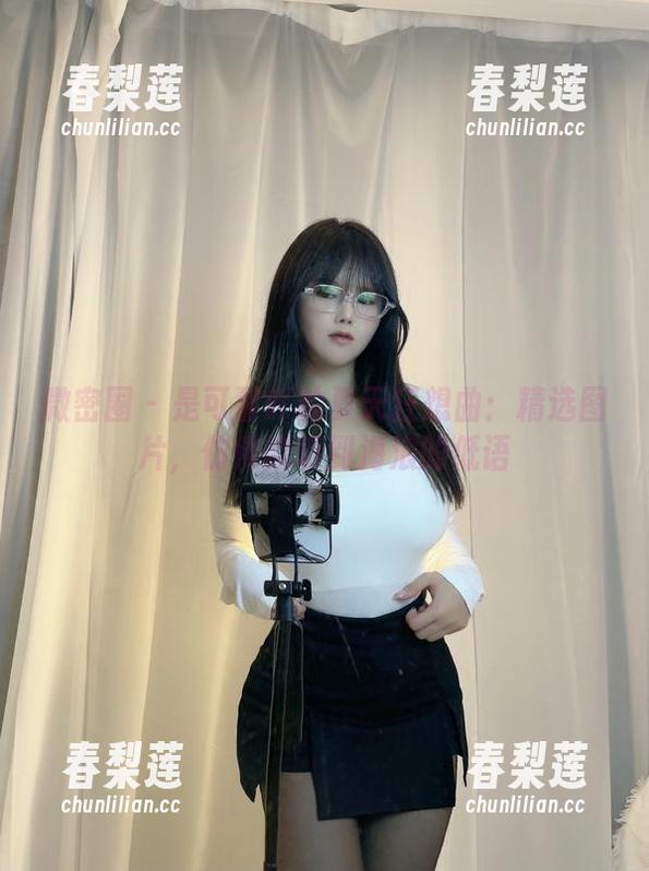 微密圈 - 是可馨吖的夏天狂想曲：精选图片，仿佛能听到海浪的低语