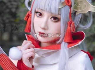 精选桃墨公子内衣套图：她的每一寸都在诉说故事