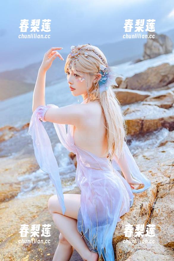 最新！桃良阿宅写真集——我能说这吊带真不简单吗？