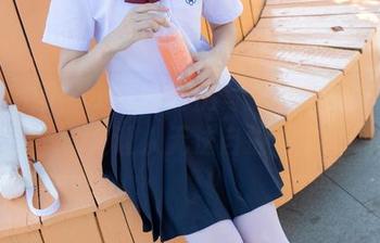 森萝财团 – 小七的私房写真，美腿之美，竟让人无法自拔！