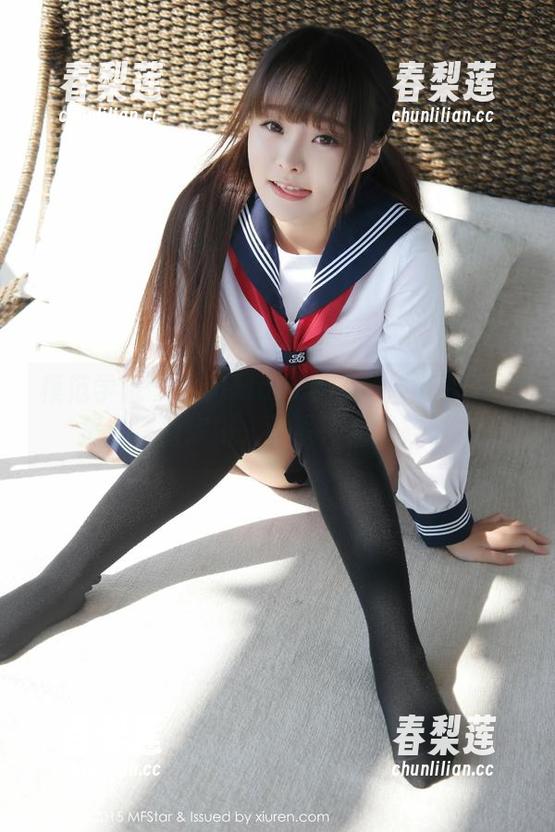 模范学院 - 精选Manuela玛鲁娜清纯图集：清新脱俗，画面背后是故事？
