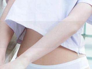 爱尤物 – 萌琪琪的可爱私拍图集：你绝对无法抵抗的表情包制造机！