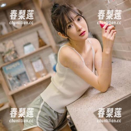 王羽杉精选作品：透纱白裙中的细腻呼吸