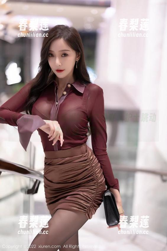 秀人网 - 若隐若现的大白兔吖，护士跳动的画像与声音！