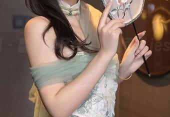 秀人网 – 翻阅美足合集，婕西儿jessie独特的魅力美图