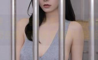 秀人网 – 旗袍与小蛮妖_honey的私房美图：我在想，能不能借她的遗传基因啊？
