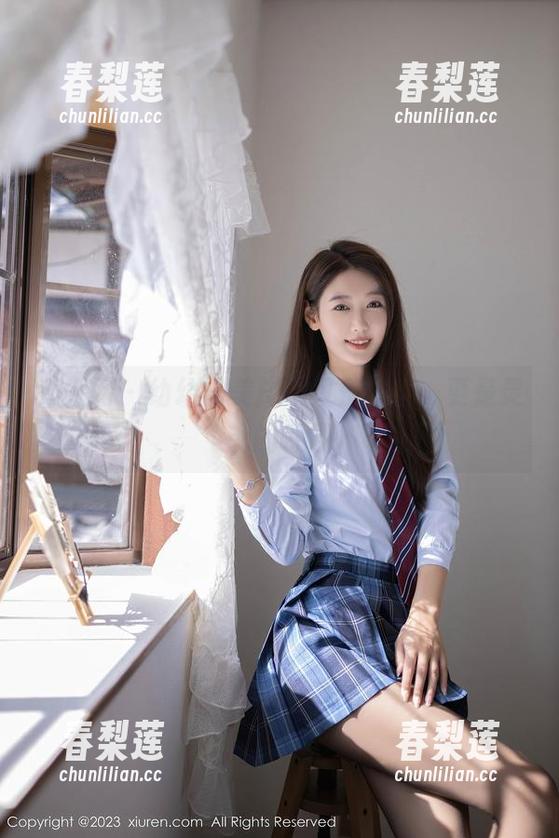 秀人网 - 幼幼的美脚不仅是壁纸，更是灵魂的呼唤