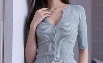 秀人网 – 居家随性：郑颖姗高清分享，看看她如何让每一角落都闪闪发光