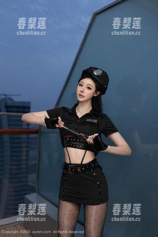 秀人网 - 金妍兮的长腿写真，精选之作！心中默念：我也想拥有这样的腿！