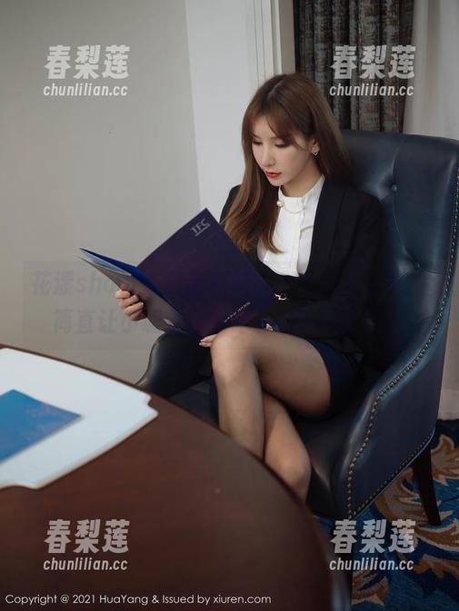 花漾show - 最新心妍小公主美足分享，简直让小编我已经脑补好多画面了！