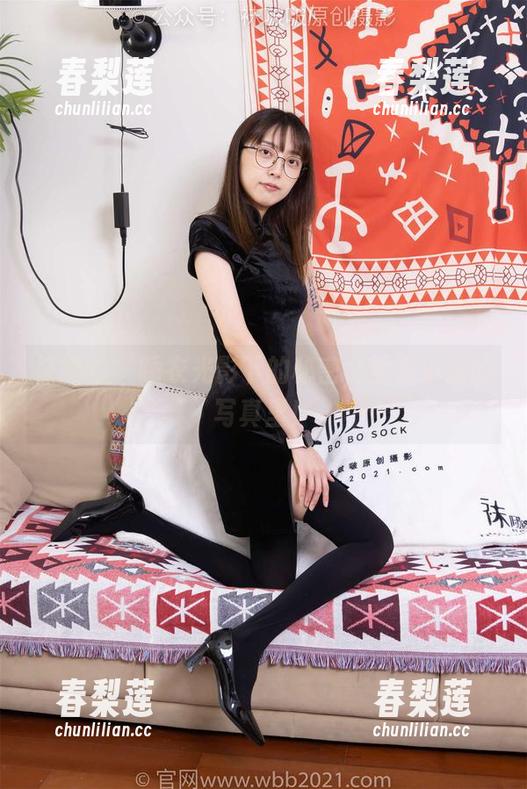 袜啵啵 - 睡衣光影下的秘密，全在小沫的写真里！