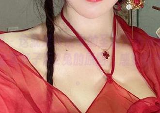 微密圈 – 这就是传说中的圣诞白色马油袜！在线欣赏轩子巨2兔的原图，感觉好不真实。