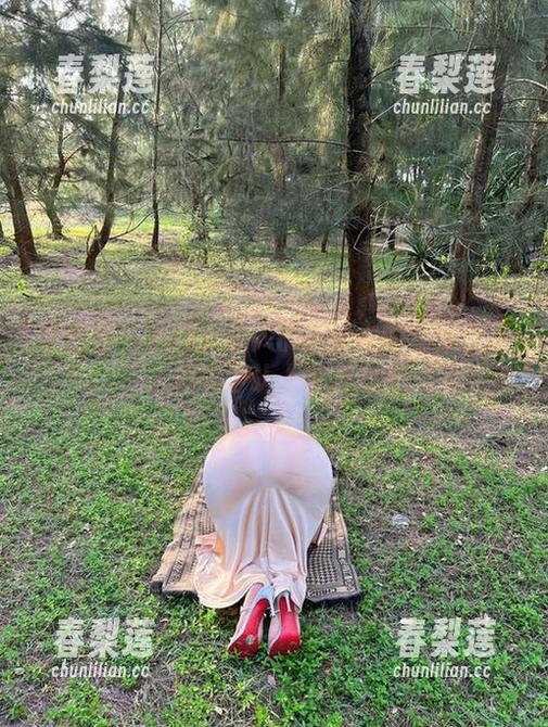 微密圈 - 沉迷于迷人的五姨太的定制作品，人体美学让人热血沸腾。
