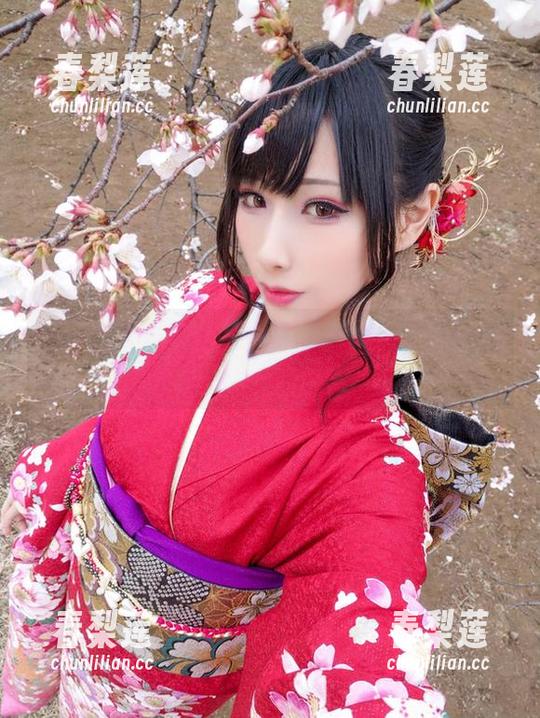 雨波HaneAme你悄悄藏了什么？丝袜cos作品震撼上线！