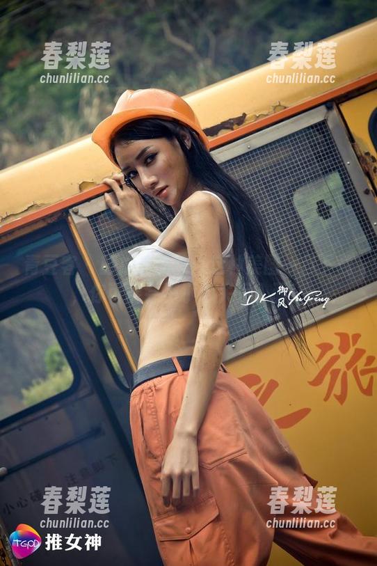 青豆客 - 旅拍梁晶莹：这种美图一旦下载，你可能会不小心失足入画！