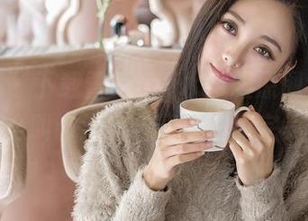 青豆客 – 下载雪Baby水手服原图，感受一下什么叫‘潮流与寒流’的完美碰撞！