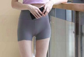 魔镜街拍 – 婷婷：寒风中极品肉丝的写真福利，谁说冬天不能美？